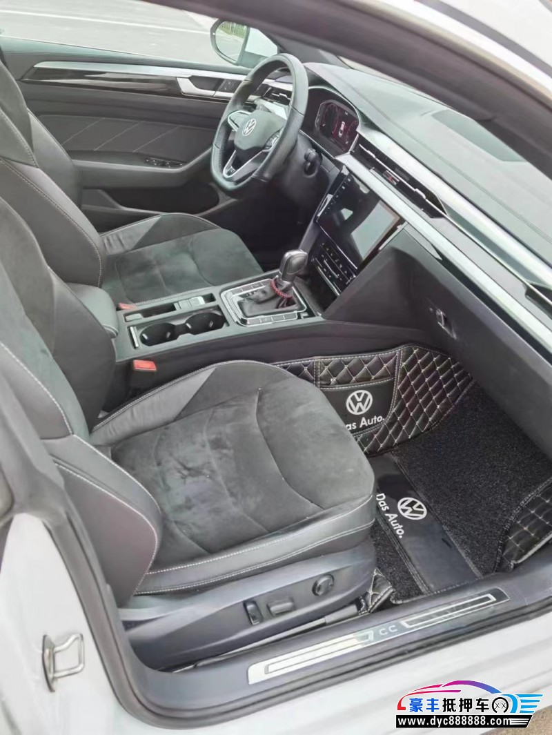 21年大众CC轿车抵押车出售