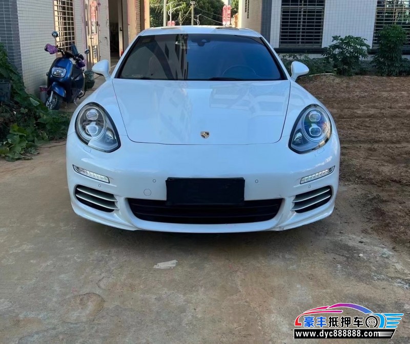 15年保时捷帕纳梅拉轿车抵押车出售