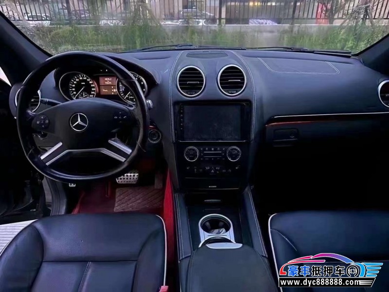 12年奔驰MLSUV抵押车出售