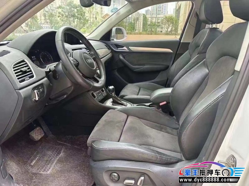 17年奥迪Q3轿车抵押车出售