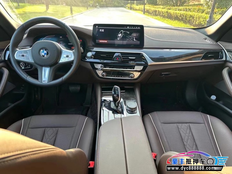 23年宝马5系轿车抵押车出售