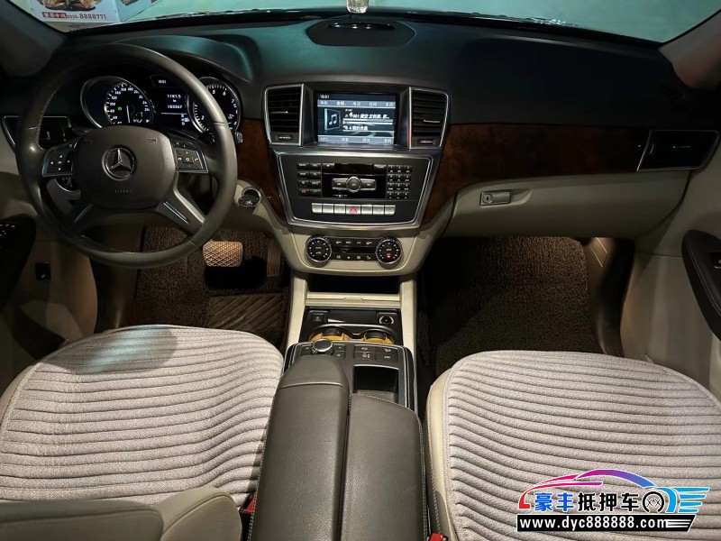 12年奔驰MLSUV抵押车出售