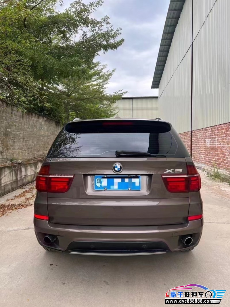 13年宝马X5SUV抵押车出售