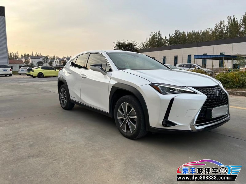 21年雷克萨斯ux300轿车抵押车出售