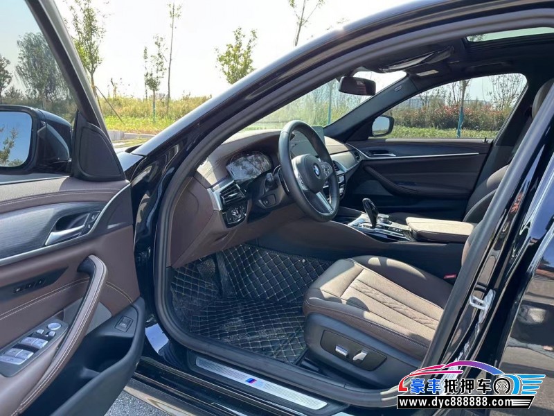 23年宝马5系轿车抵押车出售