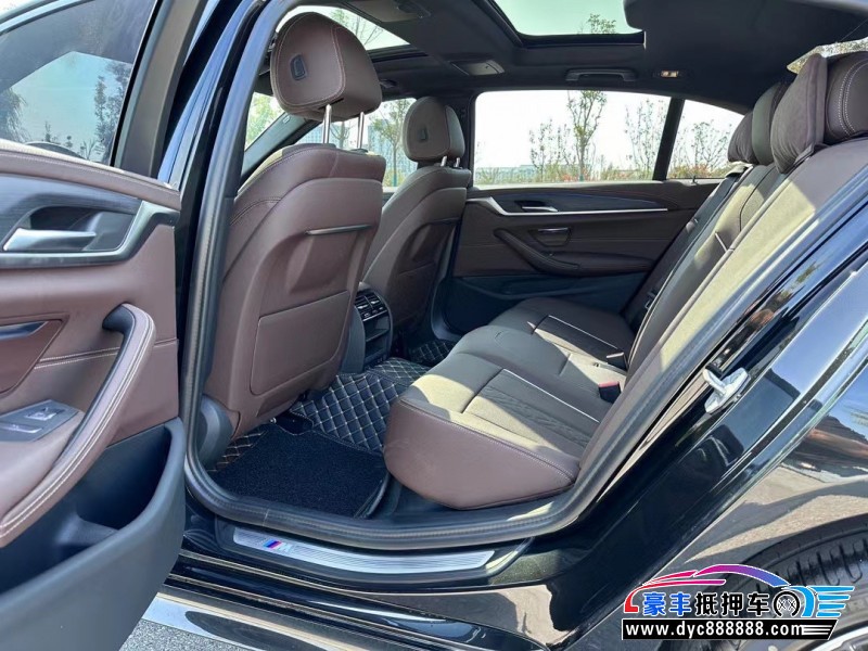 23年宝马5系轿车抵押车出售