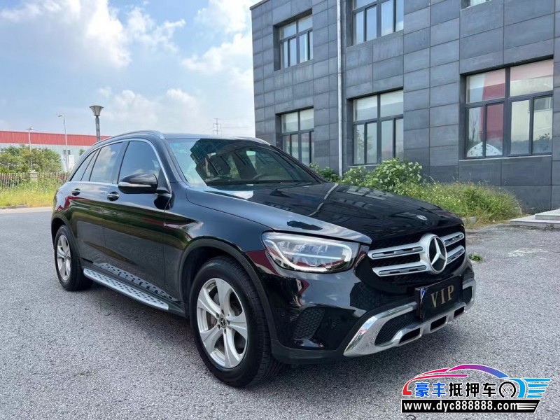 19年奔驰GLC轿车抵押车出售