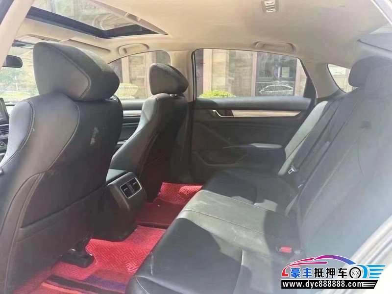 20年本田雅阁轿车抵押车出售