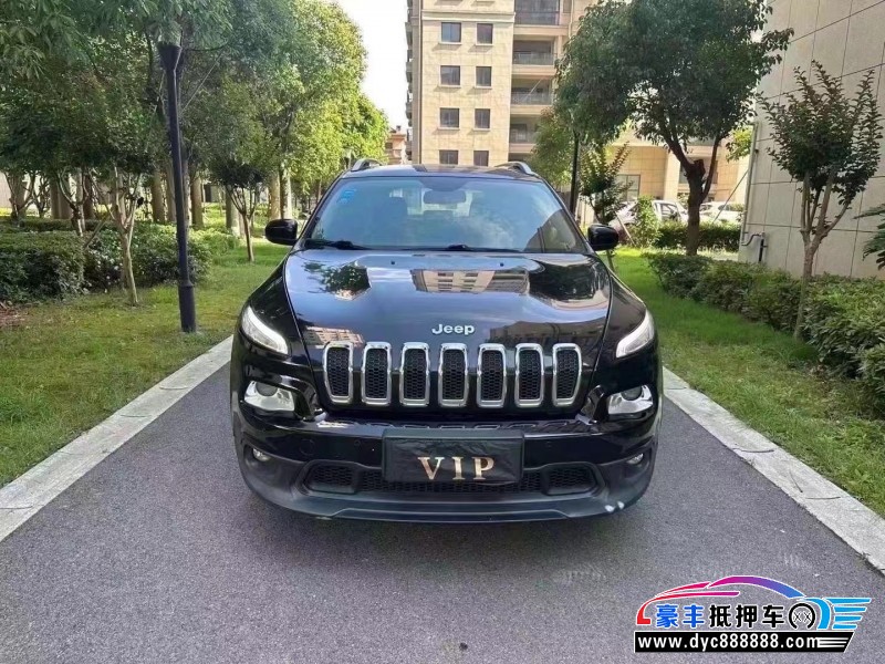 16年Jeep自由光SUV抵押车出售