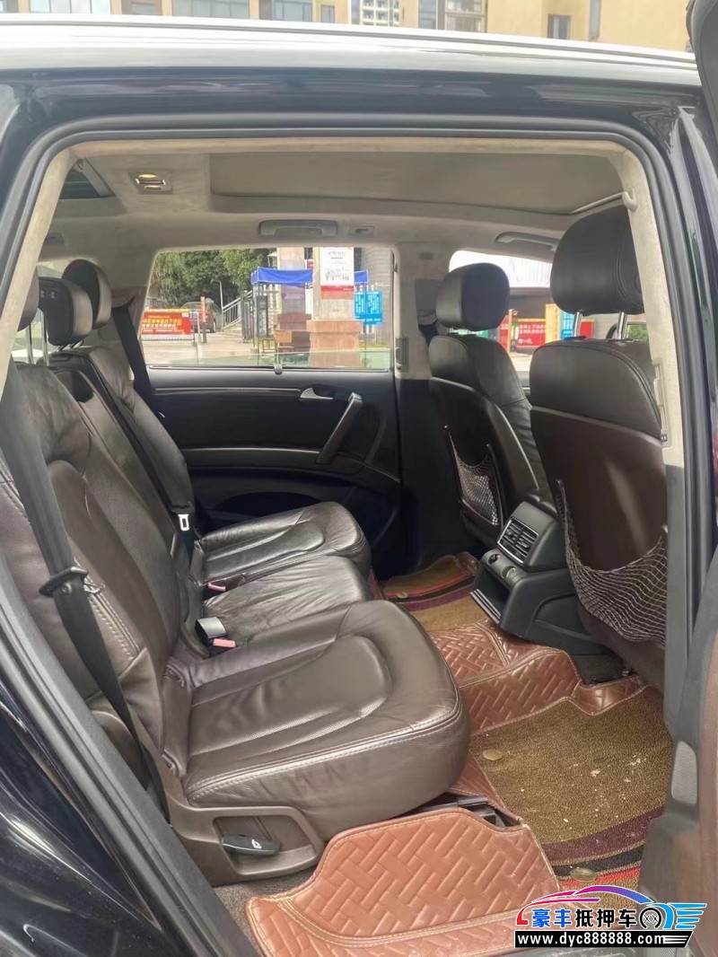 14年奥迪Q7轿车抵押车出售