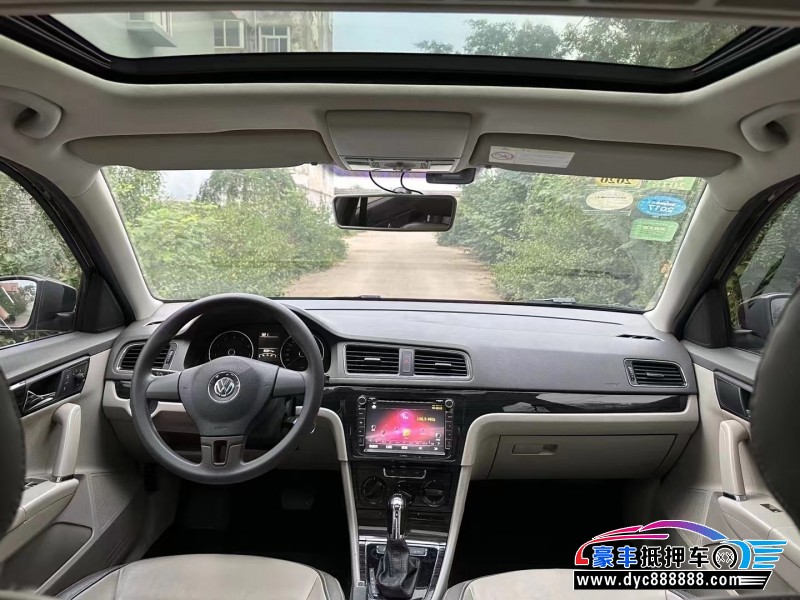 16年大众朗行轿车抵押车出售