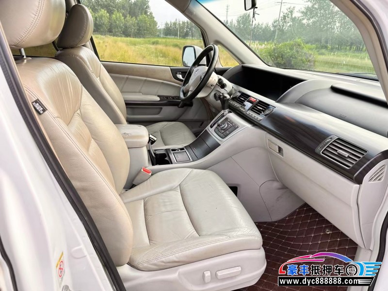 13年本田艾力绅轿车抵押车出售