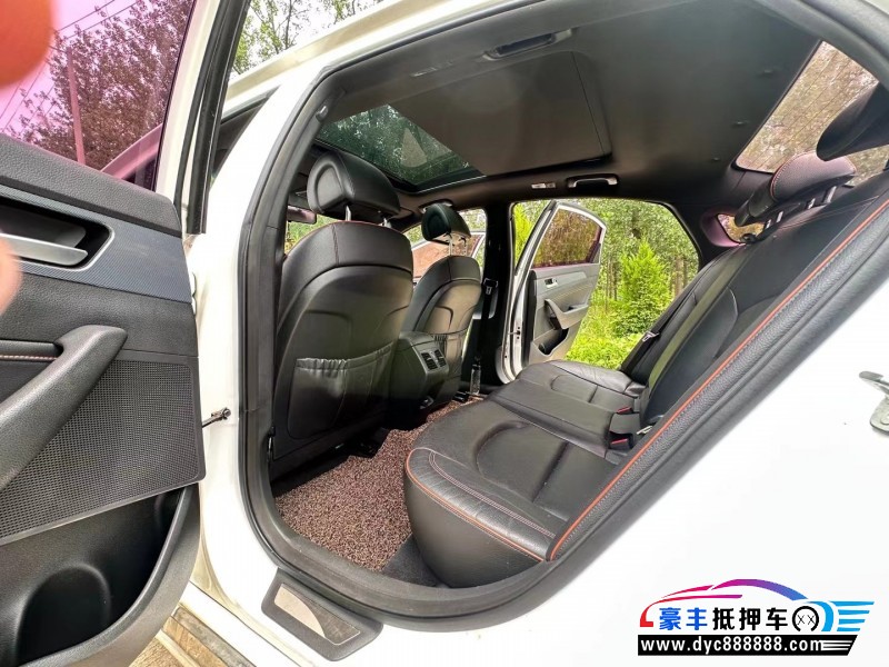 15年现代索纳塔九轿车抵押车出售