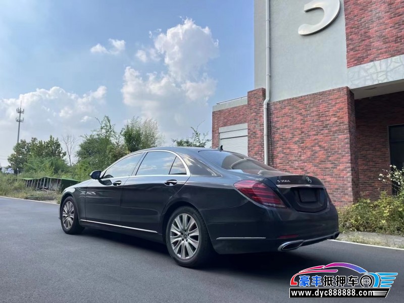 19年奔驰S轿车抵押车出售