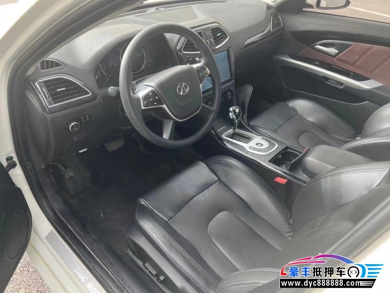 19年北汽绅宝D70轿车抵押车出售