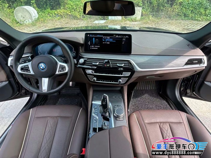 22年宝马5系轿车抵押车出售