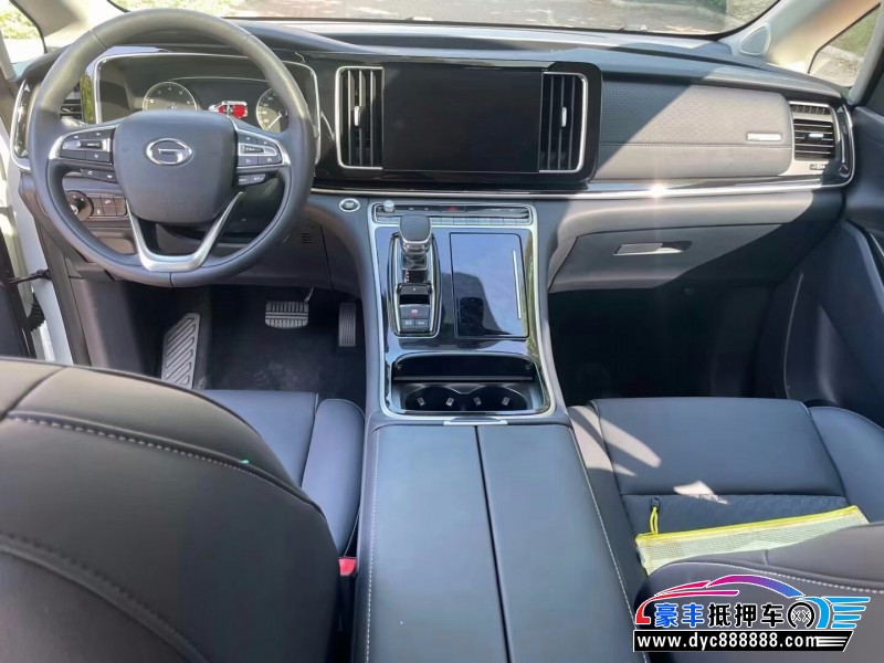 23年传祺M8轿车抵押车出售