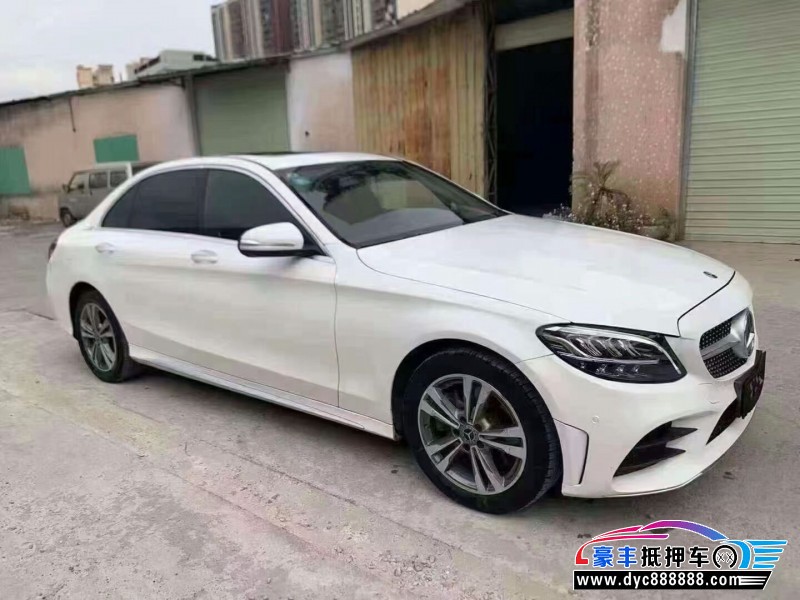 20年奔驰C轿车抵押车出售