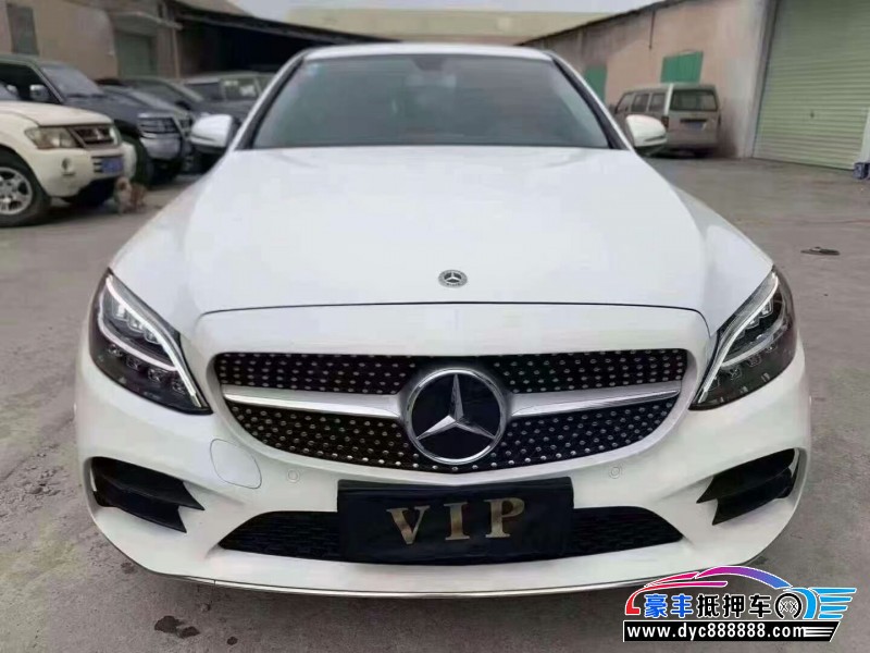 20年奔驰C轿车抵押车出售