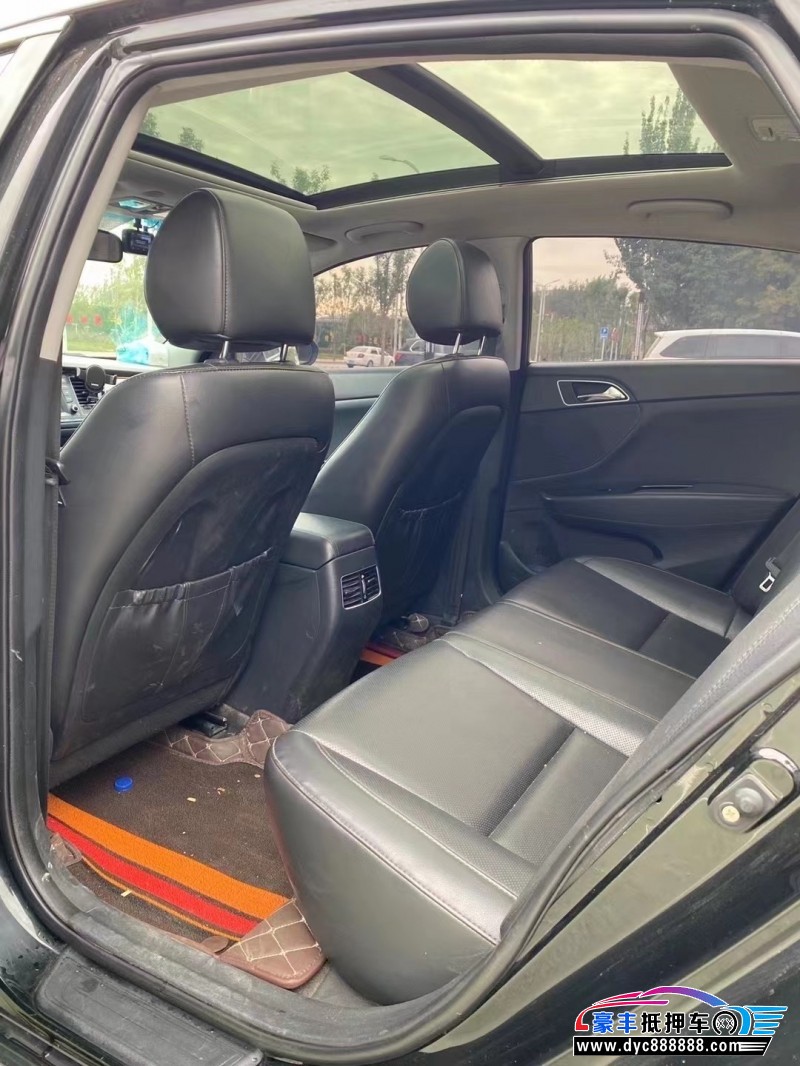 16年现代名图轿车抵押车出售