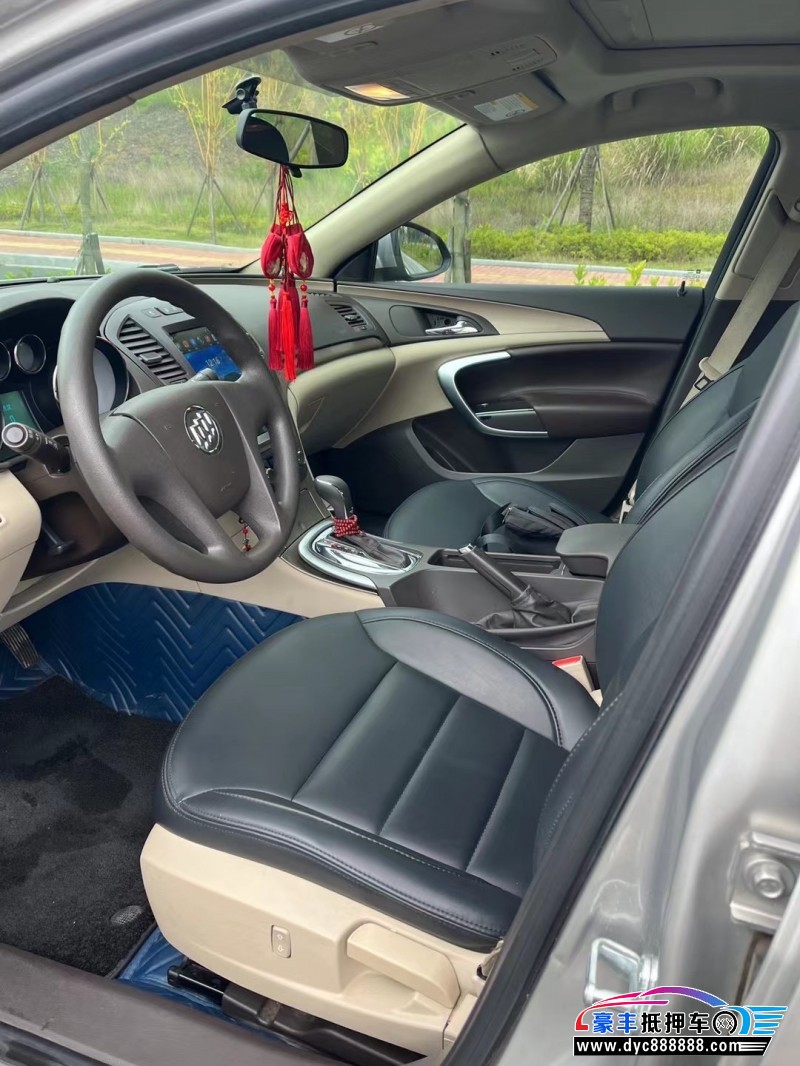 12年别克君威轿车抵押车出售