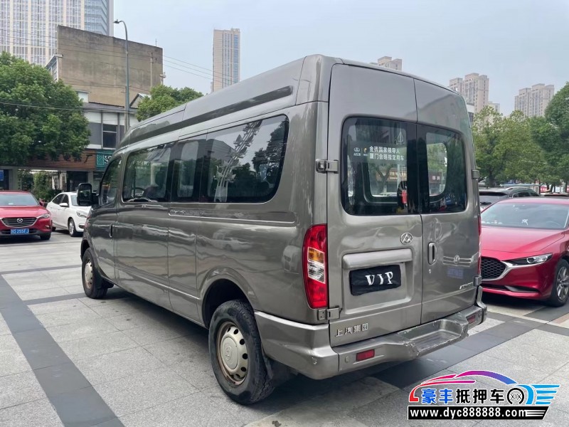 18年上汽大通V80微面抵押车出售