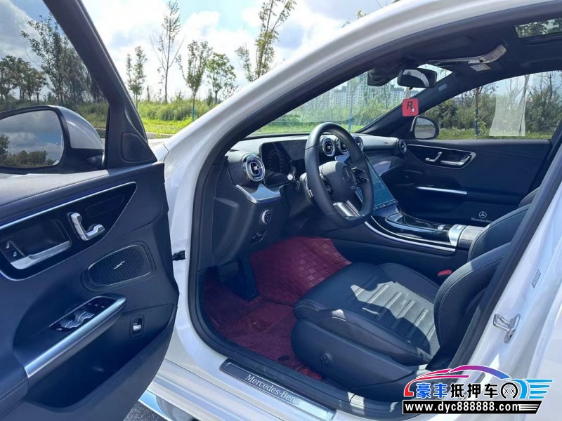 22年奔驰C轿车抵押车出售