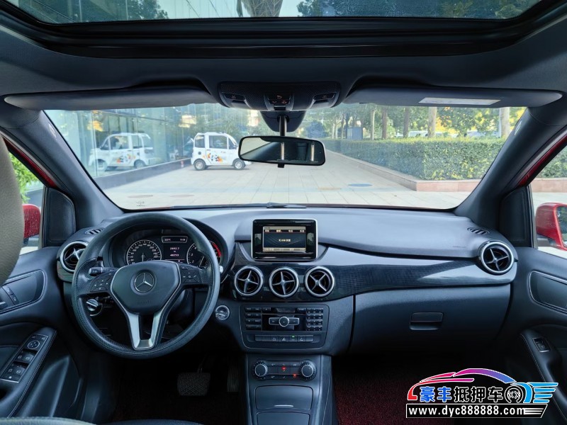 15年奔驰B轿车抵押车出售