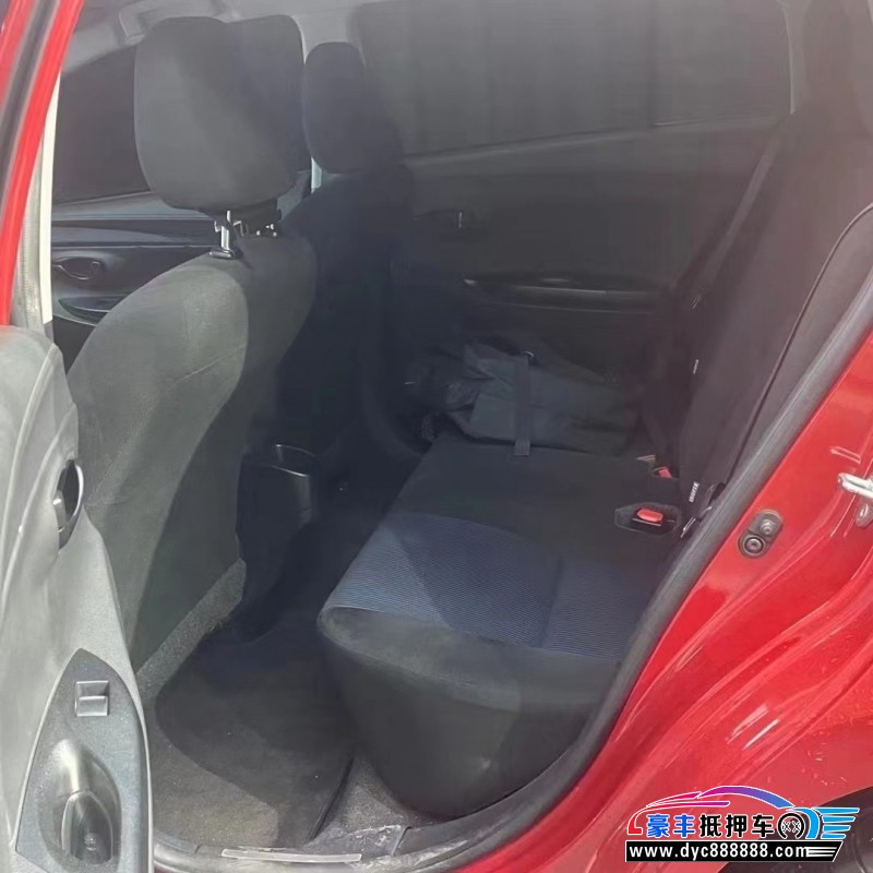 19年丰田YARiS L 致炫轿车抵押车出售