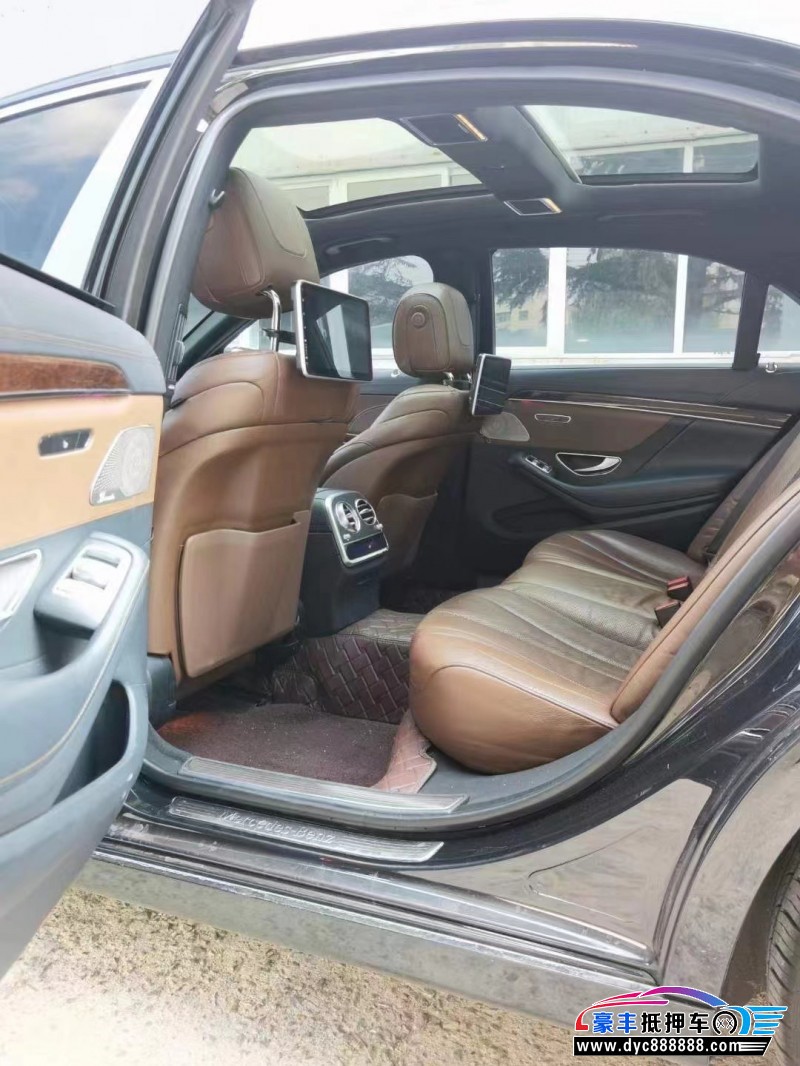 17年奔驰S轿车抵押车出售