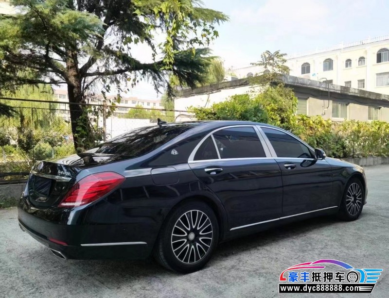 17年奔驰S轿车抵押车出售