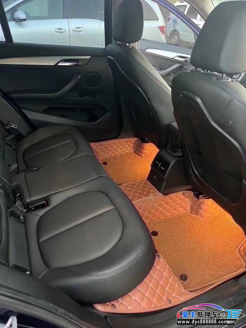 18年宝马X1SUV抵押车出售