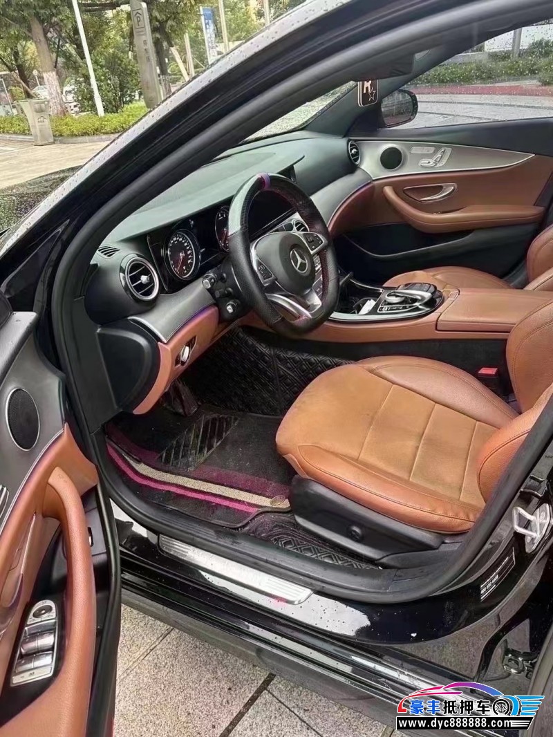 18年奔驰E轿车抵押车出售