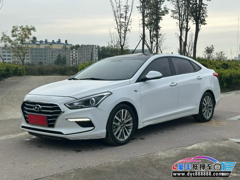 19年现代名图轿车抵押车出售