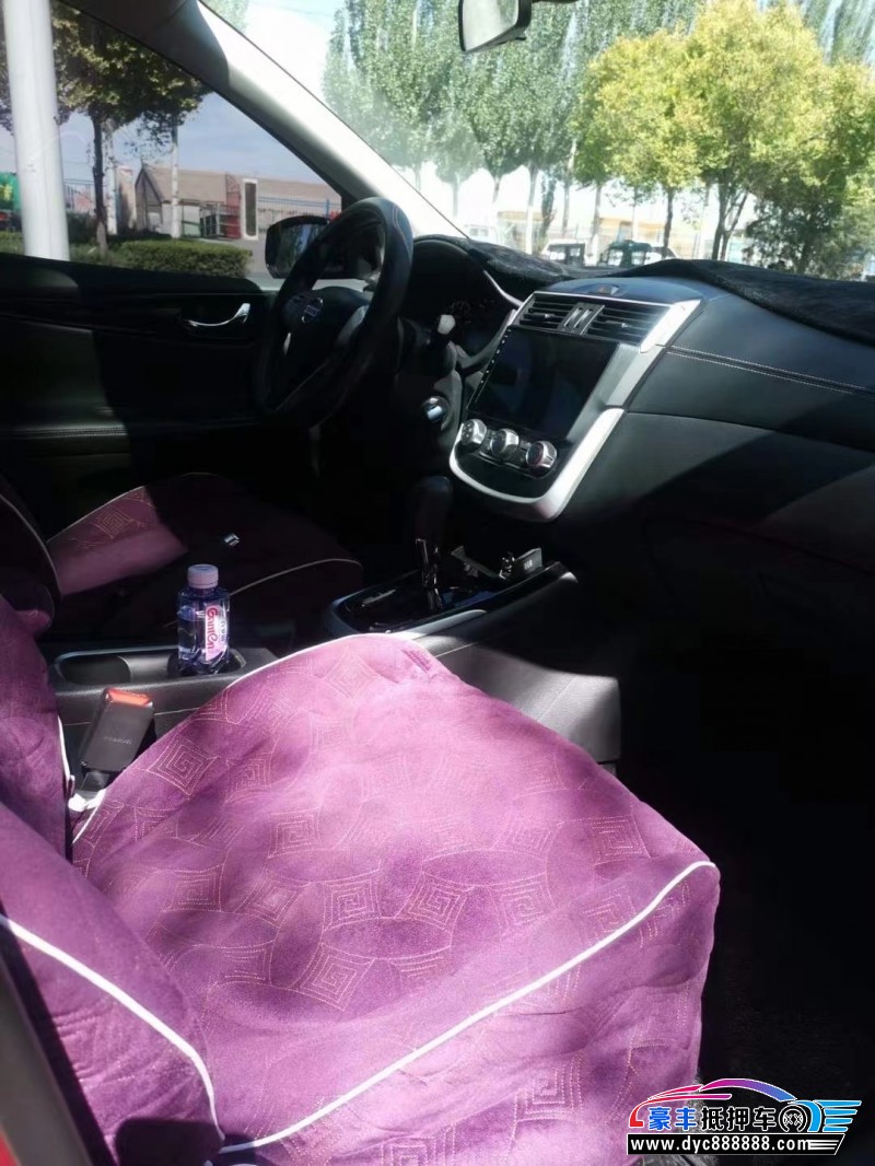 20年日产骐达轿车抵押车出售