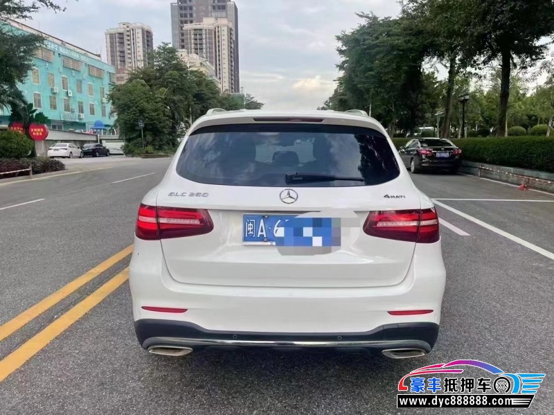 18年奔驰GLC轿车抵押车出售
