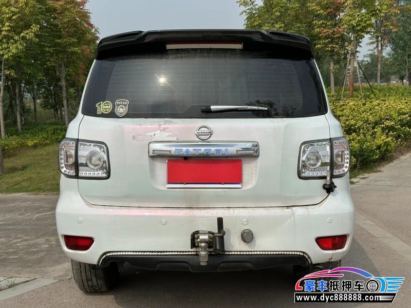 19年日产途乐轿车抵押车出售