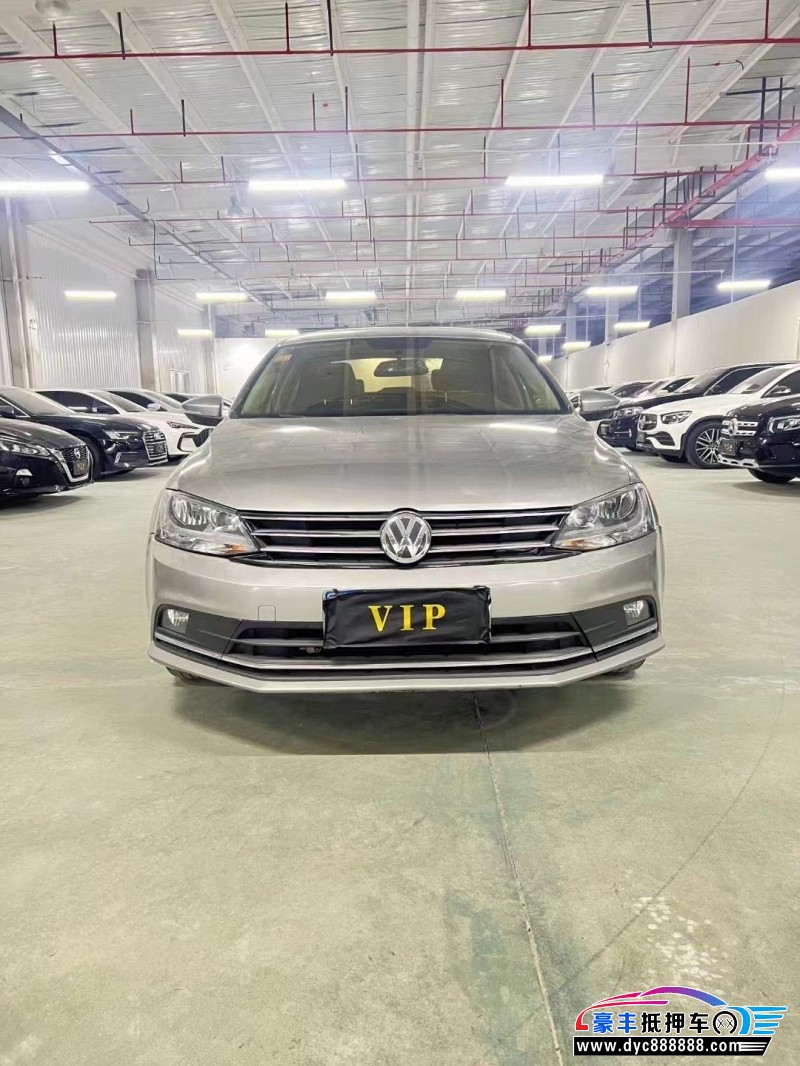 17年大众速腾轿车抵押车出售