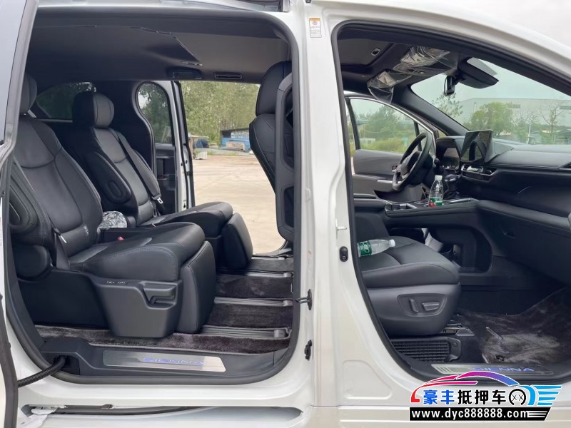 23年丰田塞纳SUV抵押车出售