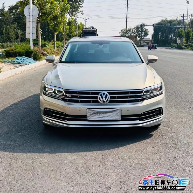 17年大众辉昂轿车抵押车出售