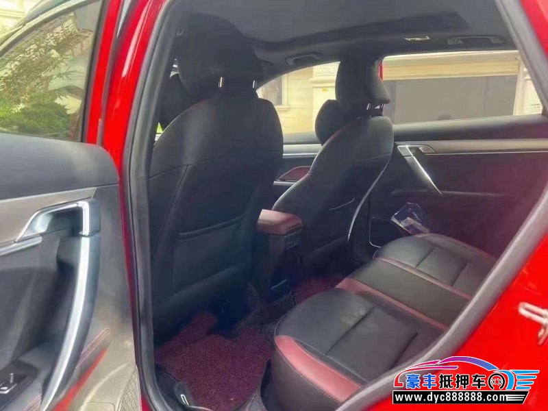 21年吉利缤越轿车抵押车出售