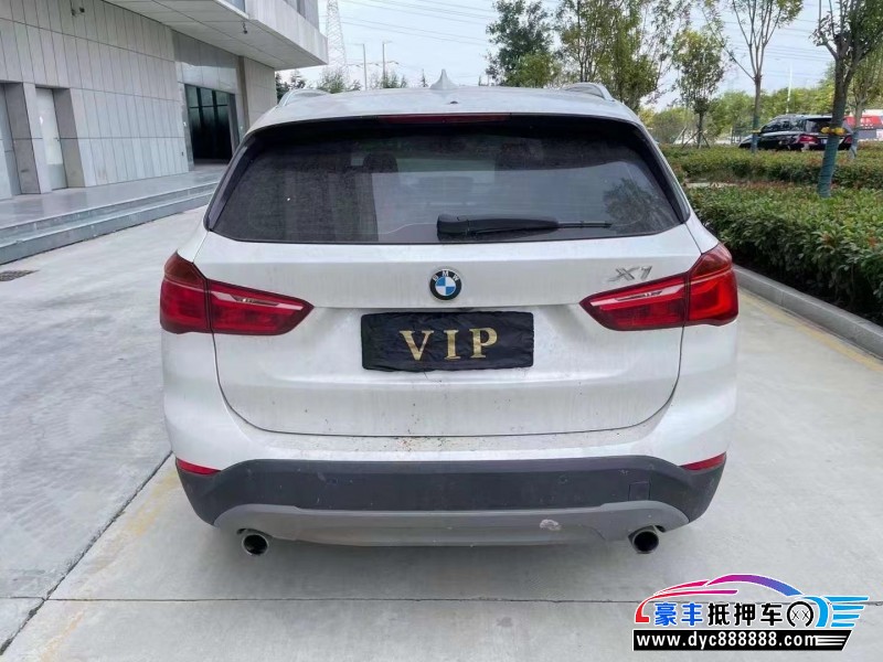 18年宝马X1轿车抵押车出售