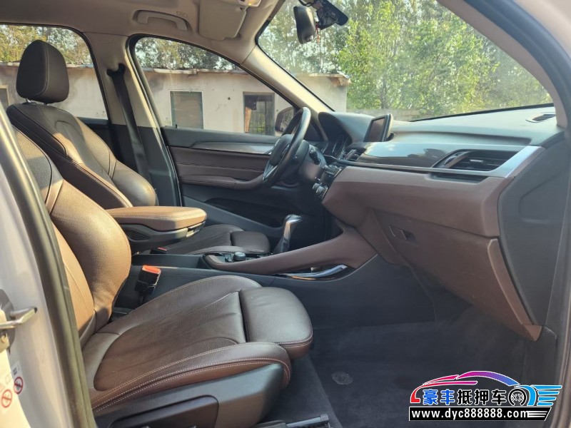 19年宝马X1轿车抵押车出售