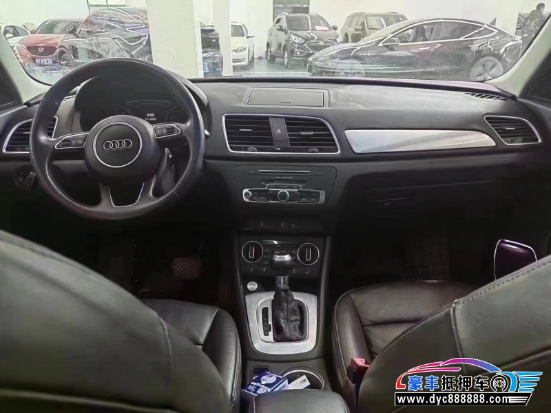 19年奥迪Q3轿车抵押车出售