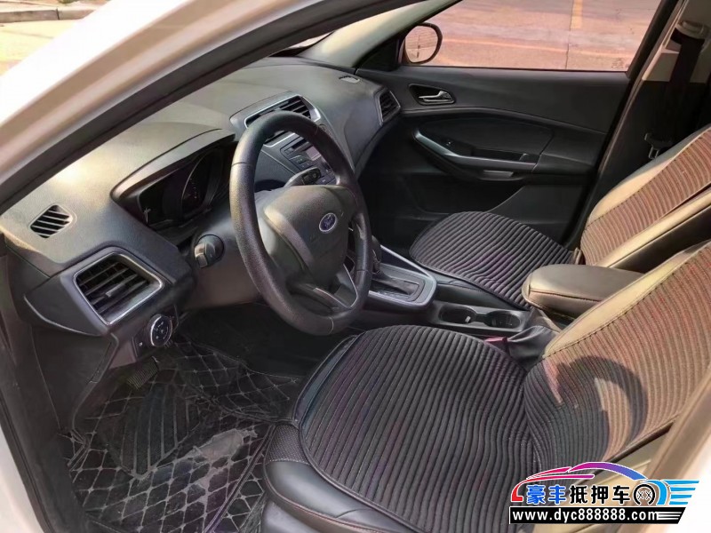 19年福特福睿斯轿车抵押车出售