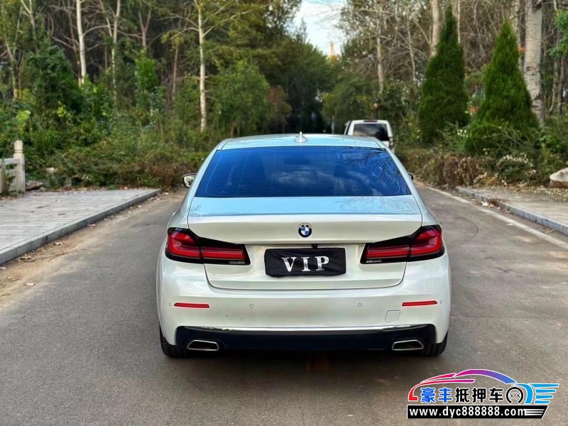 21年宝马5系轿车抵押车出售