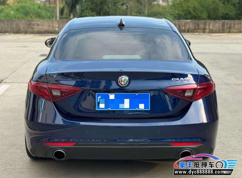 19年阿尔法·罗密欧Giulia轿车抵押车出售