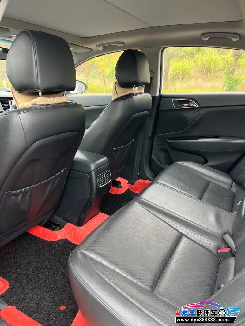 17年现代名图轿车抵押车出售