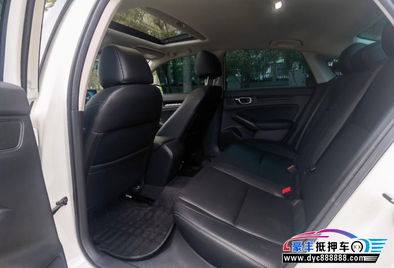 22年本田思域轿车抵押车出售