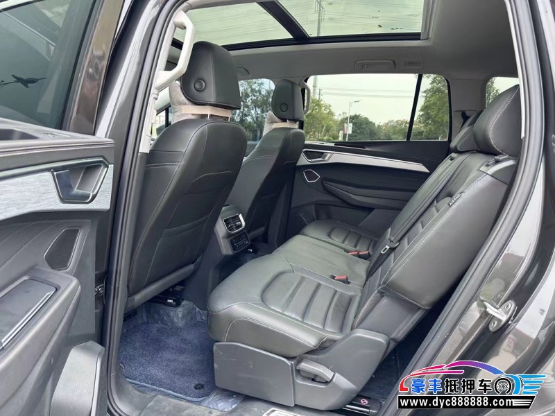 22年大众揽镜轿车抵押车出售